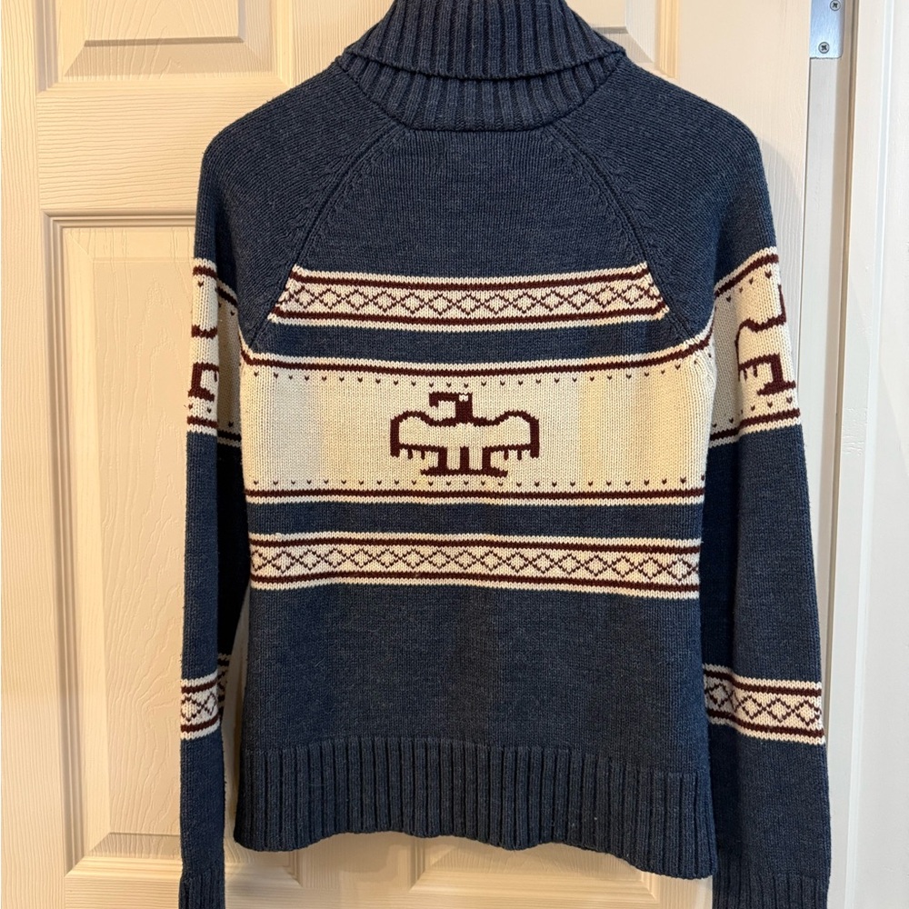 💙Women’s Bluenotes Thunderbird Sweater💙 - Picture 2 of 3